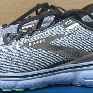 Brooks Ghost 15 Light Blue Athletic Sneakers 9.5